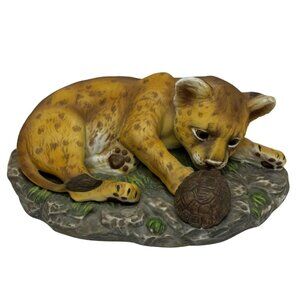 VTG Homco 1985 Masterpiece Porcelain Lion Cub Figurine Playing Turtle Home Decor